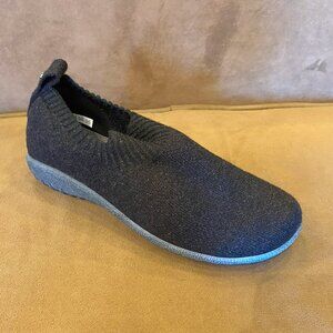 Naot - Nuku Black - Multiple Sizes (NEW W/ BOX)